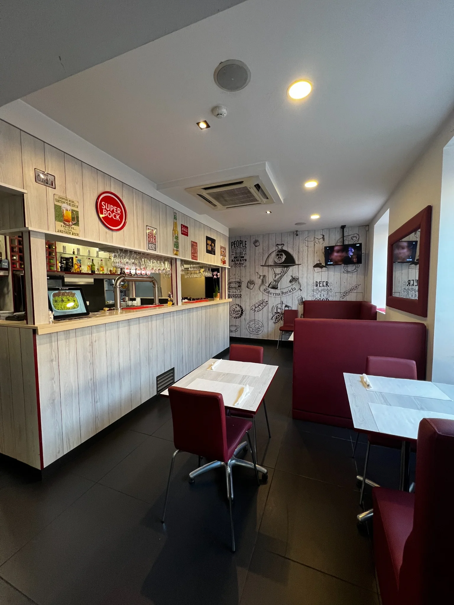 Taverna Invicta — imagem 3